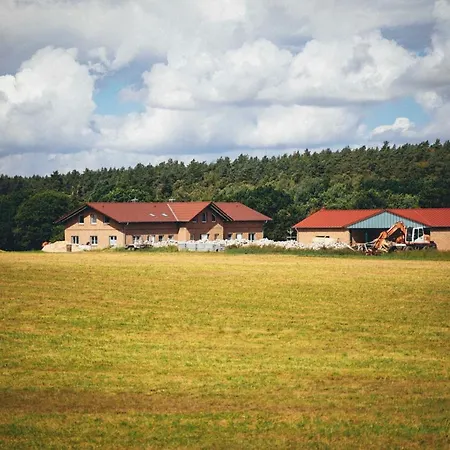 Hirschhof Apartment Hohendorf (Ostvorpommern)